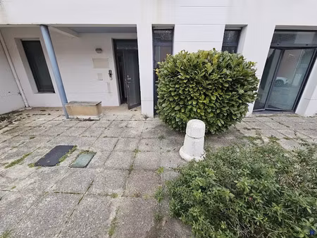 vente locaux professionnels 138 m² à saint-georges-de-didonne (17110)  231 000 €