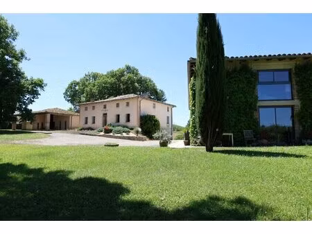 élégance  nature et authenticité sur 7 hectares