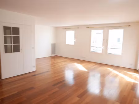 location appartement 4 pièces 93.61 m² à bougival (78380)  1 676 €