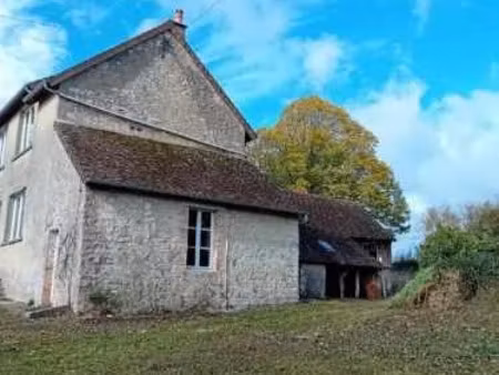 location ferme 4 pièces 163 m² à contilly (72600)  950 €