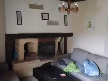 location maison 3 pièces 60 m² à le bugue (24260)  700 €