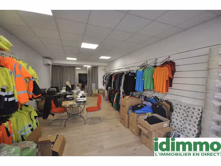 location locaux professionnels 76 m² à auterive (31190)  790 €