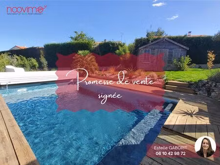 vente maison rénovée avec piscine à saint-georges-des-gardes