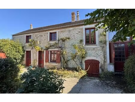 maison saint-sauveur-sur-école 135 m² t-4 à vendre  330 000 €