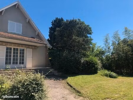 maison 162m2 et 70m2 garage