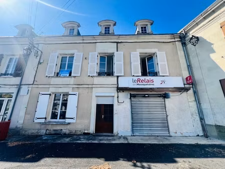 maison de village atypique avec grand potentiel