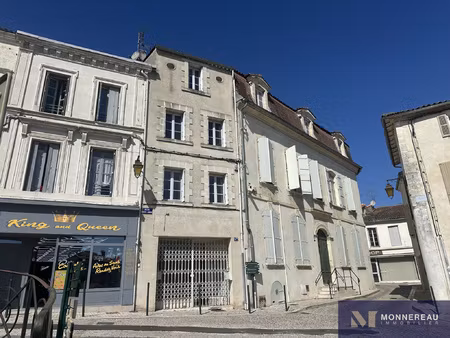 maison de ville avec local commercial