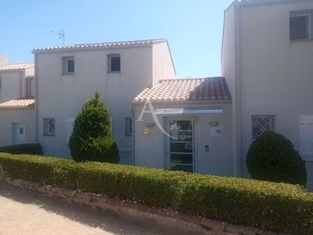 à louer bureau 98 m² – 1 432 € |challans