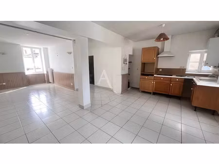 vente maison 4 pièces 61 m² à renazé (53800)  84 040 €