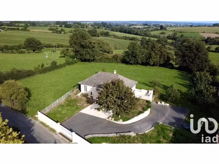 vente maison 4 pièces 97 m² à tauriac-de-naucelle (12800)  199 500 €