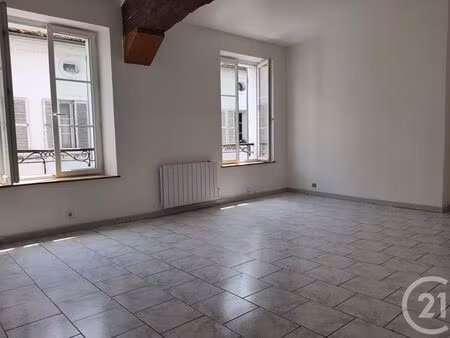 appartement f3 à louer - 3 pièces - 76 74 m2 - egreville - 77 - ile-de-france