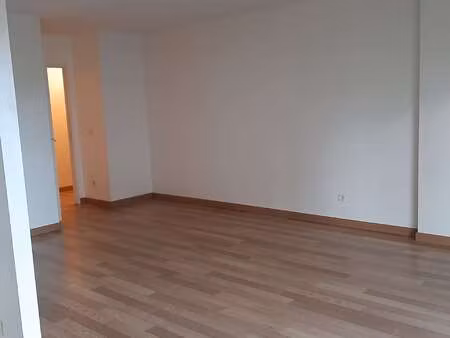 vente appartement 4 pièces à saint-berthevin (53940) : à vendre 4 pièces / 77m² saint-bert