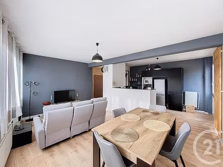 vente appartement 5 pièces 94.42 m² à le puy-en-velay (43000)  145 000 €