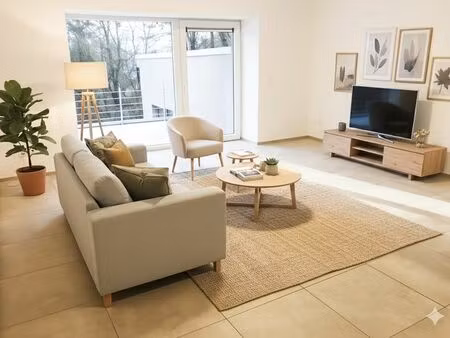 bel appartement avec superbe terrasse ouverte sur la nature