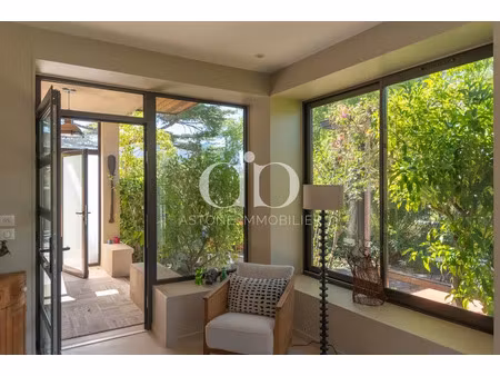 vente appartement 6 pièces 178 m² à cassis (13260)  1 400 000 €