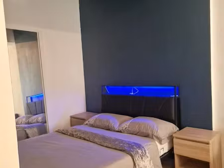 location meublée appartement 1 pièce 32 m² à arles (13200)  550 €