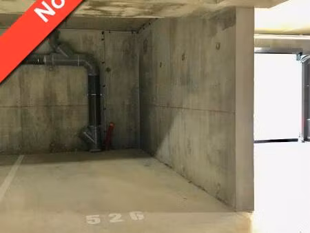 location parking pornic 44210