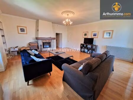 beaufort (39 jura)  à vendre maison en pierres de prestige + gîte touristique  parc clos..