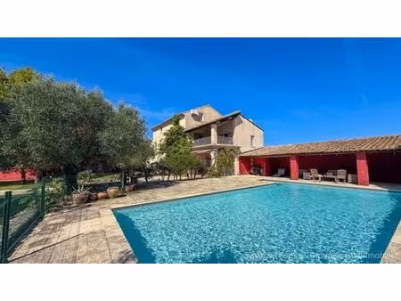 villa de 8 pièces de luxe en vente caderousse  france