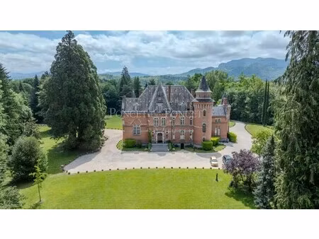 château à vendre à saint-lizier