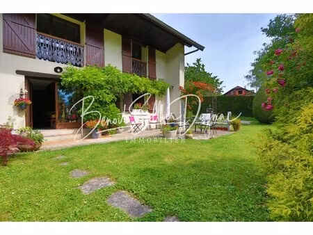 maison de luxe à vendre à cuvat