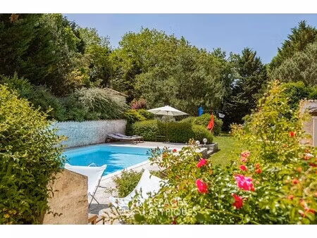 maison de luxe à vendre à saint-porchaire