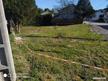 beau terrain constructible deyvillers