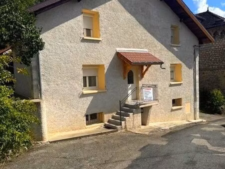 maison de village 3 pièces 89 m²