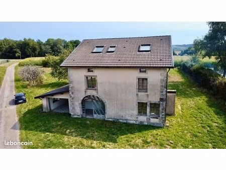 ferme 10 pièces 235 m²