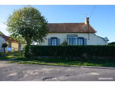 maison 3 pièces 75 m²