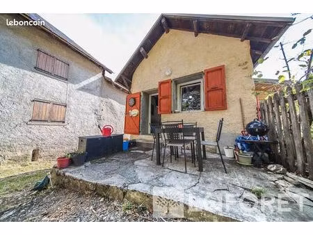 maison 3 pièces 60 m²