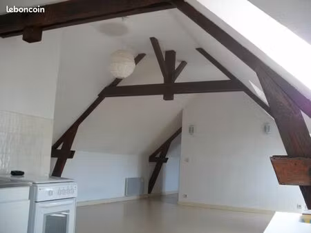 t1 t2 t3 à louer en plein centre-ville de neuvic en corrèze