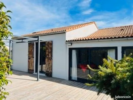 • maison familiale avec appartement indépendant