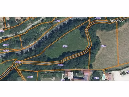 terrain 5 422 m² saint prix