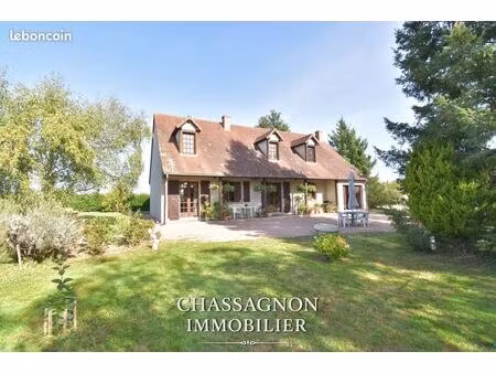 propriété 7 pièces 150 m²