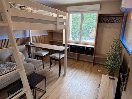 studio meublé avec jardin privatif