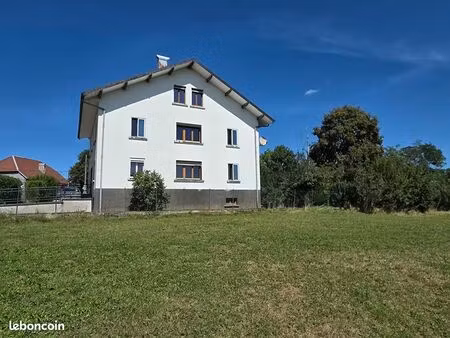 maison 9 pièces 317 m²