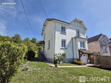 maison 5 pièces 131 m²