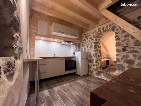 propriété t8 - 210m2 avec jardin - savournon (05700)