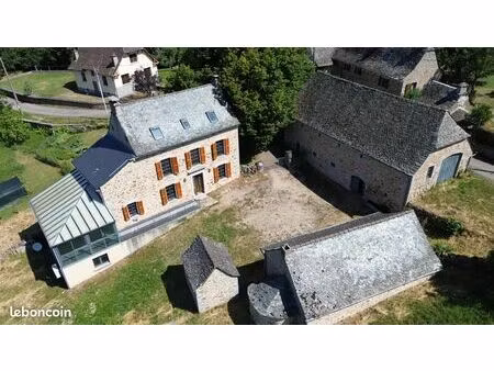 propriété 7 pièces 180 m²