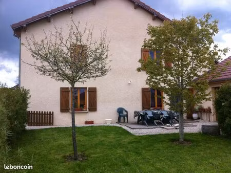 vente maison avec deux appartements locatifs et un terrain viabilisé