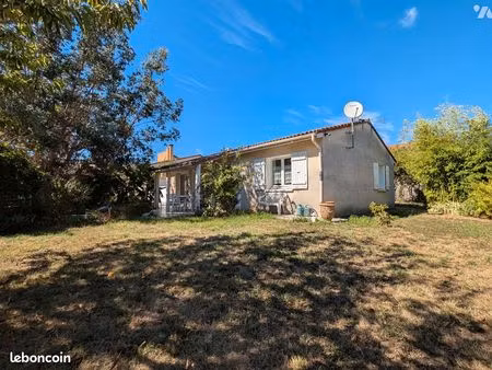 villa 5 pièces 92 m²