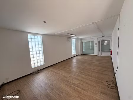 local 39 m2 + parkings_ la riviere