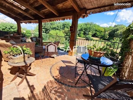 maison 5 pièces 137 m²