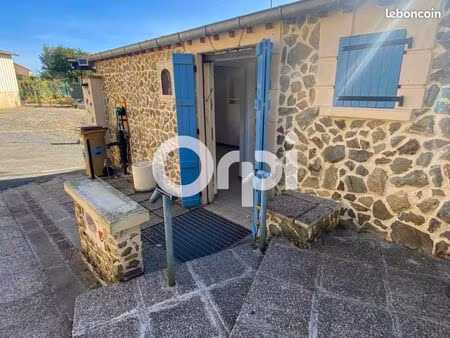 maison 2 pièces 65 m²