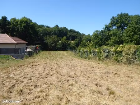 terrain 1066 m² soleymieu