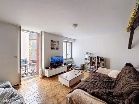 immeuble 125 m² lavelanet