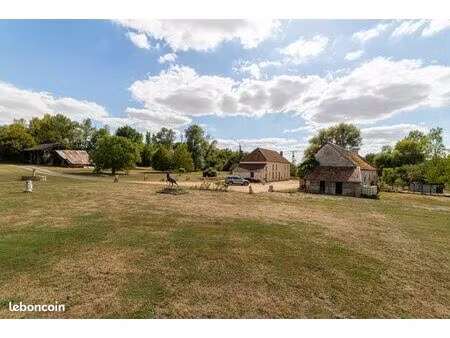 moulin 3 pièces 160 m²