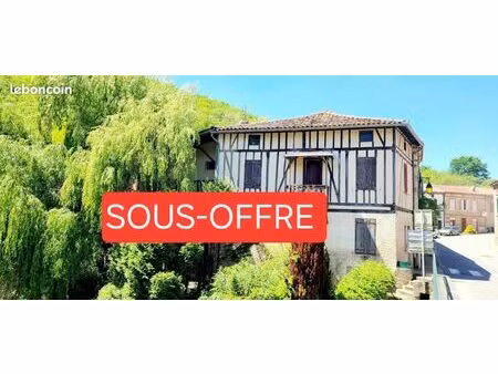 maison 6 pièces 140 m²