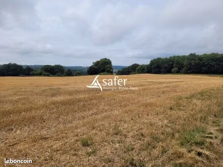 terrain 75614 m² le rouget-pers